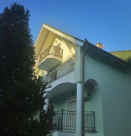 Kely's Fortuna Apartman * Héviz